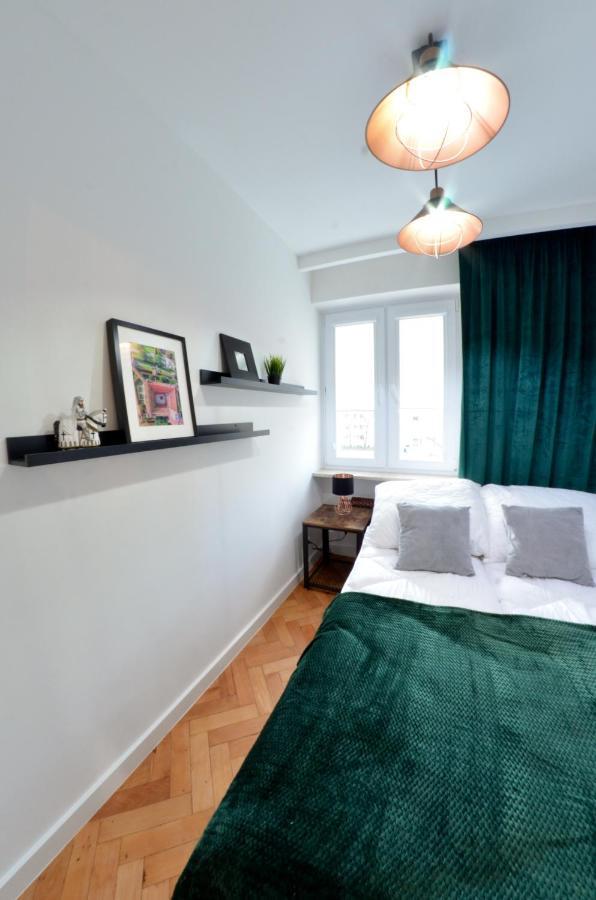 Apartament Z Dwoma Sypialniami Malbork Exterior foto